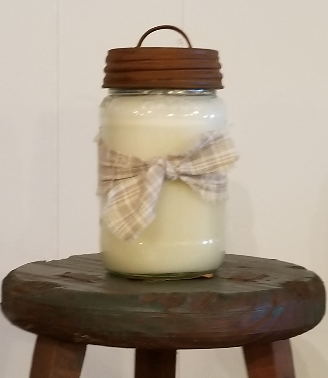 Soy Wax Candle - Cranberry Amaretto